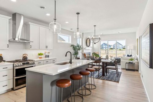 11613 202nd Street W, Lakeville, MN, 55044 | Card Image