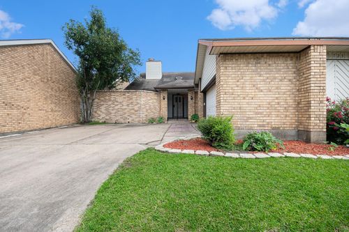 1723 Plumbwood Way, Houston, TX, 77058-2271 | Card Image