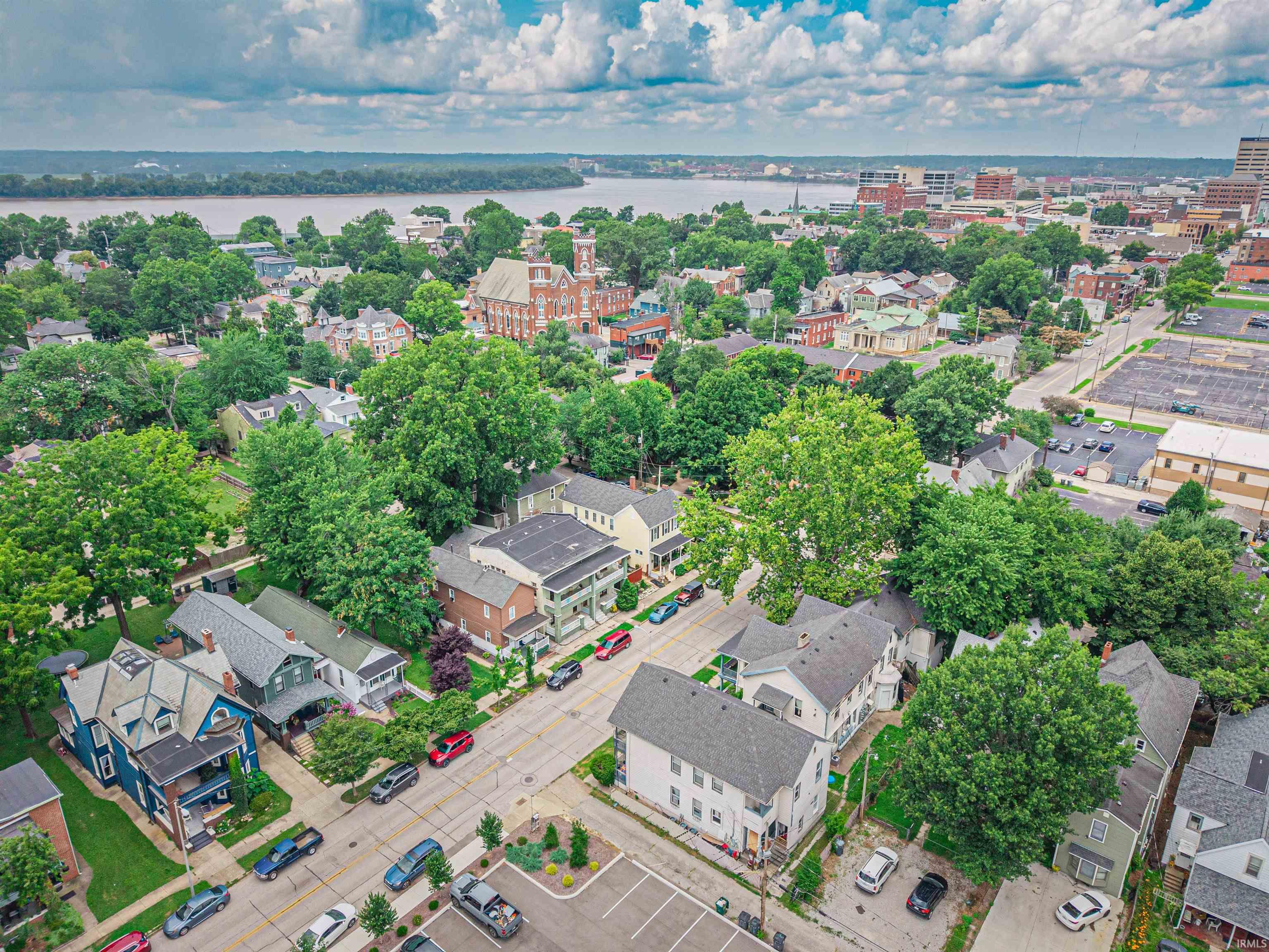 Residential Income in Evansville 5