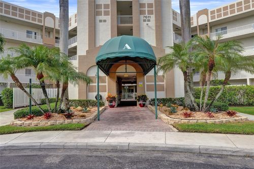 409-7611 Southampton Ter, Tamarac, FL, 33321-9139 | Card Image