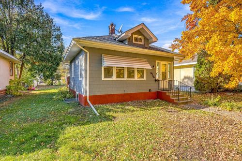 3736 18th Ave S, Minneapolis, MN, 55407-2821 | Card Image