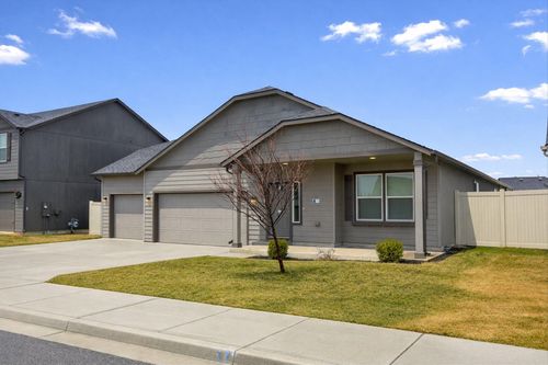 708 Egret Ln, Cheney, WA, 99004-5221 | Card Image