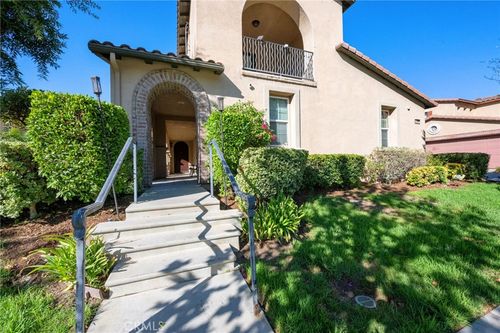 2965 Breezy Meadow Cir, Corona, CA, 92883 | Card Image