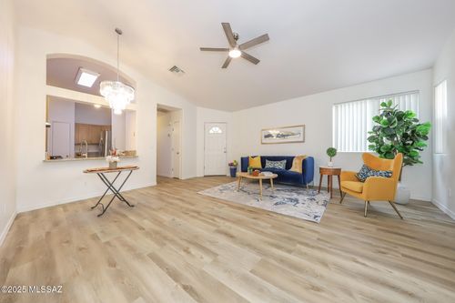 9396 E Lochnay Ln, Tucson, AZ, 85747-9280 | Card Image
