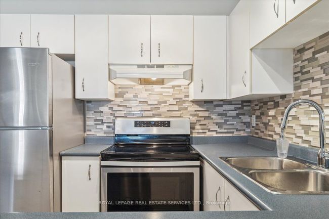 209 - 1441 Walkers Line, Condo with 2 bedrooms, 1 bathrooms and null parking in Burlington ON | Image 12