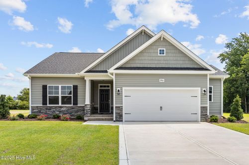 2901 Tucker Hill Drive, Grimesland, NC, 27837 | Card Image
