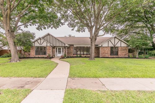 3304 Starlight Trl, Plano, TX, 75023-6138 | Card Image