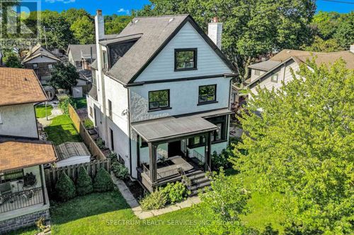 86 Church St, Toronto, ON, M9N1N3 | Card Image