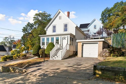34 Oakland Ave, Lynn, MA, 01905 | Card Image
