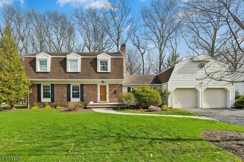 800 Cranford Ave, Westfield, NJ, 07090-1309 | Card Image