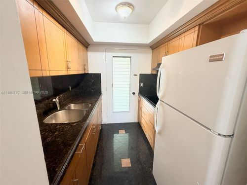 apt-307-1350 E Sample Rd, Pompano Beach, FL, 33064-6266 | Card Image