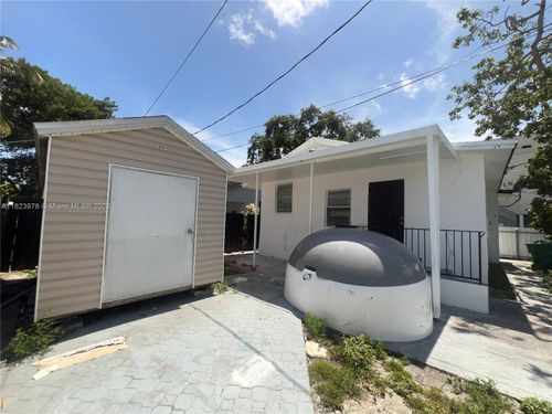 apt-a-1800 Sw 3rd St, Miami, FL, 33135-1911 | Card Image