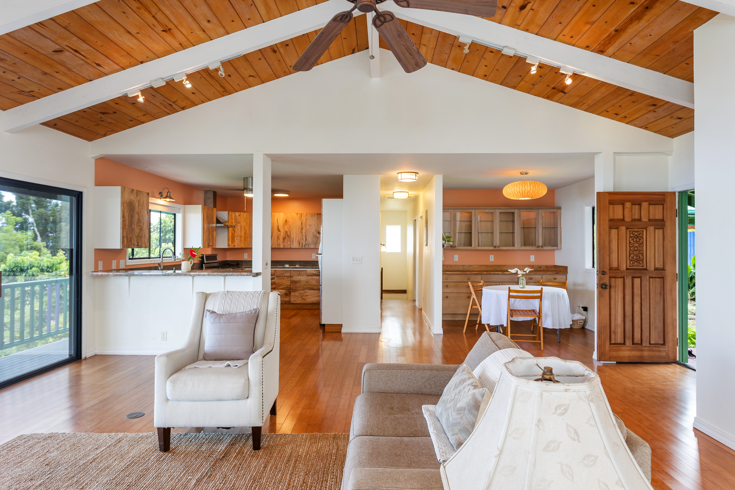Residential in Captain Cook 3