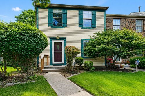 8328 Lariat Ct, Powell, OH, 43065-9251 | Card Image