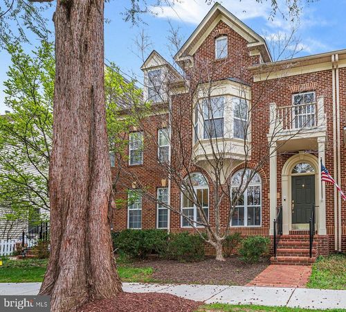 207 Creek Valley Ln, ROCKVILLE, MD, 20850-5603 | Card Image