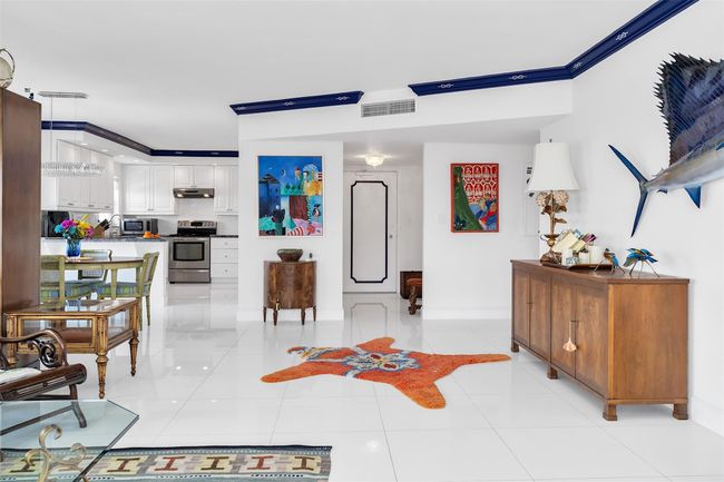 APT-1806 - 3850 Galt Ocean Dr, Condo with 2 bedrooms, 2 bathrooms and null parking in Fort Lauderdale FL | Image 13