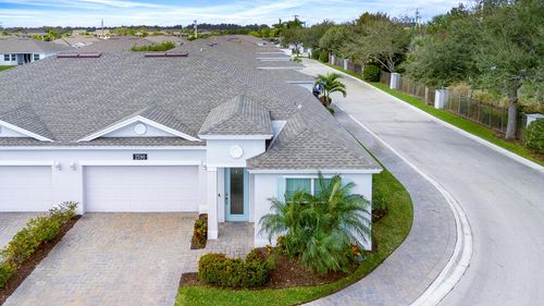 2590 Bella Vista Cir, Vero Beach, FL, 32966-7689 | Card Image