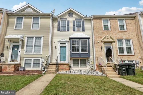 650 Corsica Ave, BEAR, DE, 19701-2512 | Card Image