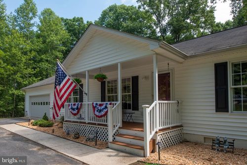 238 David Rd, MINERAL, VA, 23117-4604 | Card Image