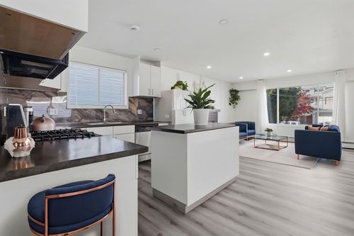 2342 Kelly Ave, Port Coquitlam, BC, V3C1Y2 | Card Image