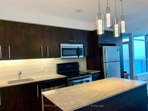2106-1048 Broadview Ave, Toronto, ON, M4K2B8 | Card Image