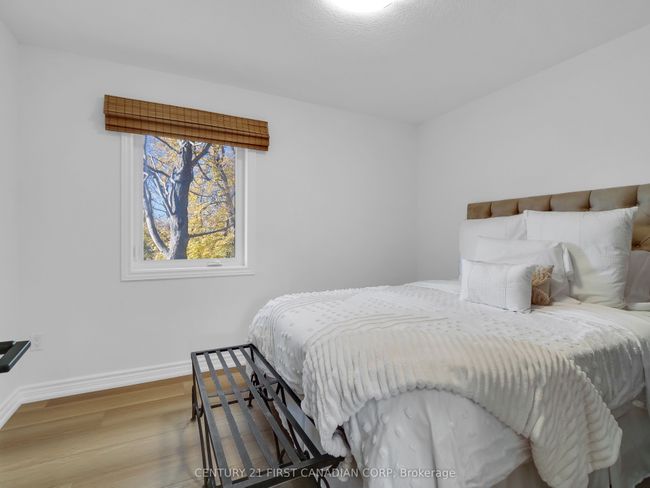 379 Front St, House other with 3 bedrooms, 4 bathrooms and 3 parking in Port Stanley ON | Image 27