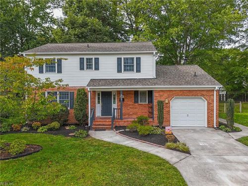 835 Isham Pl, Newport News, VA, 23608-2011 | Card Image