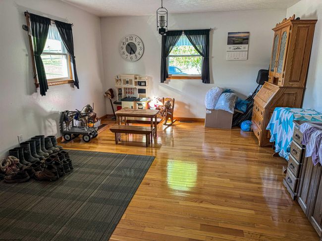 5698 Morgantown Pike, Home with 4 bedrooms, 2 bathrooms and 3 parking in Belington WV | Image 32