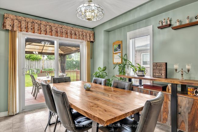 1771 Glenforest Blvd, House other with 3 bedrooms, 3 bathrooms and 4 parking in Peterborough ON | Image 11
