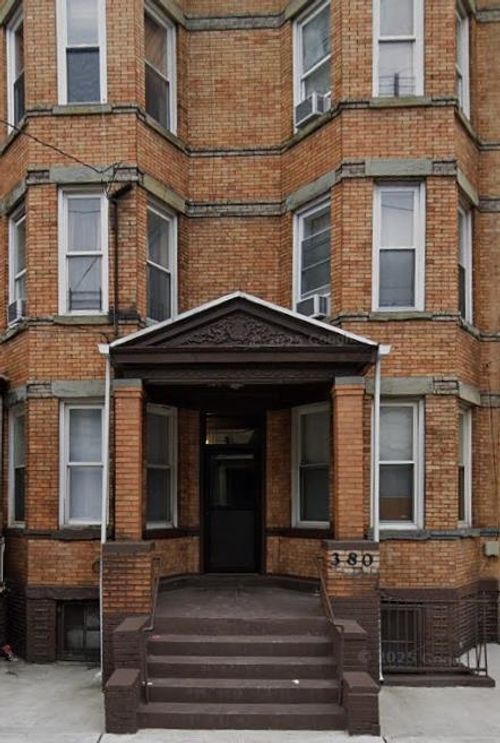 2l-380 Baldwin Ave, JC, Heights, NJ, 07306 | Card Image