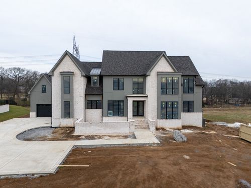 8106 Turning Point Dr, Brentwood, TN, 37027-2103 | Card Image