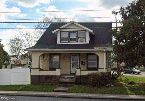 464 W Penn Ave, CLEONA, PA, 17042-3129 | Card Image