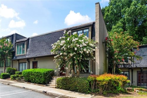 59 Ivy Trl Ne, Atlanta, GA, 30342-4244 | Card Image