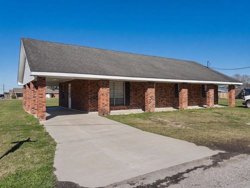 1140 E Camellia Dr, Thibodaux, LA, 70301-3925 | Card Image