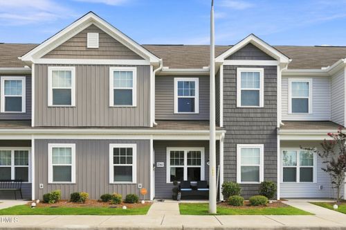 240 Yorktown Ln, Sanford, NC, 27330-7450 | Card Image