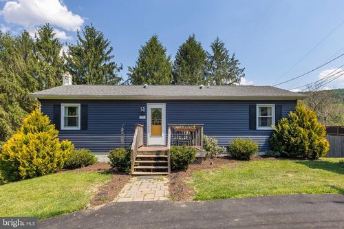 330 Wardensville Grade, Winchester, VA, 22602 | Card Image