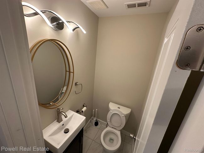 2659 W Avon Rd, House other with 3 bedrooms, 2 bathrooms and null parking in Rochester Hills MI | Image 17