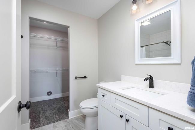 3036 Shanes Way, Condo with 2 bedrooms, 2 bathrooms and null parking in Bettendorf IA | Image 18