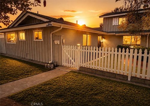 2621 Damien Ave, La Verne, CA, 91750-4743 | Card Image