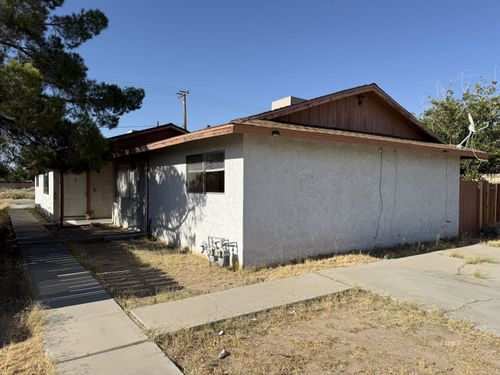 736 Commercial, Ridgecrest, CA, 93555 | Card Image