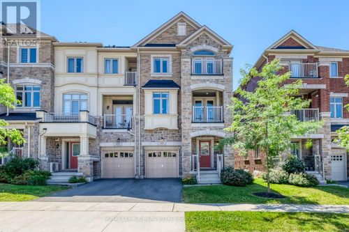 486 Silver Maple Rd, Oakville, ON, L6H3P6 | Card Image
