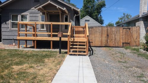 1430 Lookout Ave, Klamath Falls, OR, 97601-6536 | Card Image