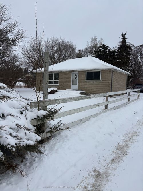 5150 On-9, Schomberg, ON, L0G1T0 | Card Image