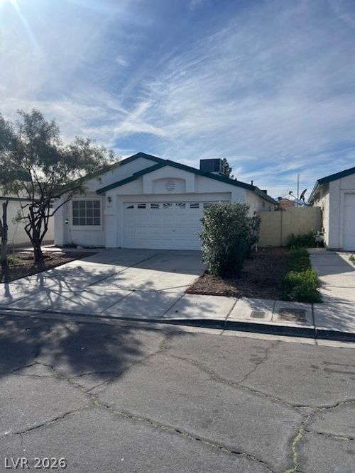 3915 Eblick Wash Dr, Las Vegas, NV, 89115-0267 | Card Image