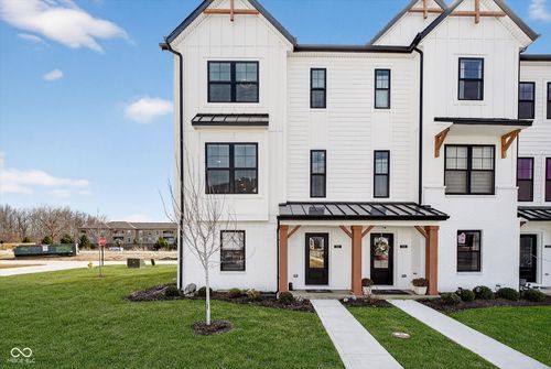 7107 Pate Hollow Dr, Brownsburg, IN, 46112-2089 | Card Image