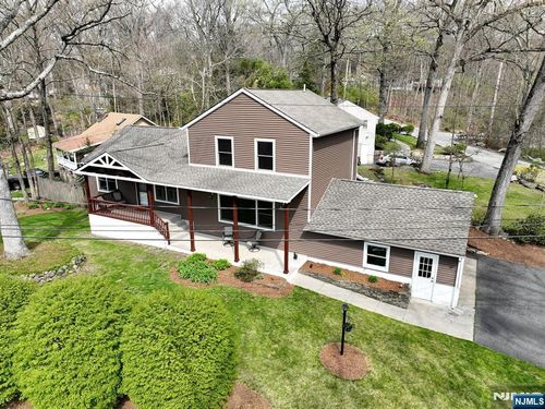 10 Hillside Rd, Ringwood, NJ, 07456-2313 | Card Image