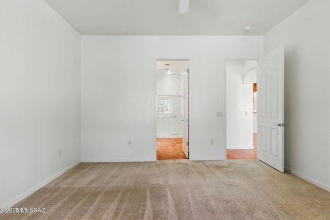 Primary Bedroom | Image 15