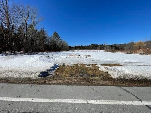 123 Atkinson St, Bellows Falls, VT, 05101-1303 | Card Image