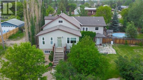 0 4th St E, Lashburn, SK, S0M | Card Image