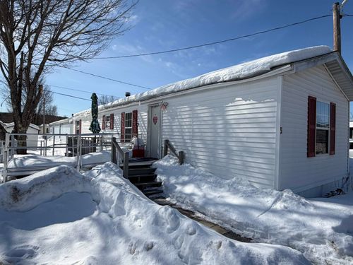 5 Coreys Mobile Home Park, Littleton, NH, 03561-5602 | Card Image